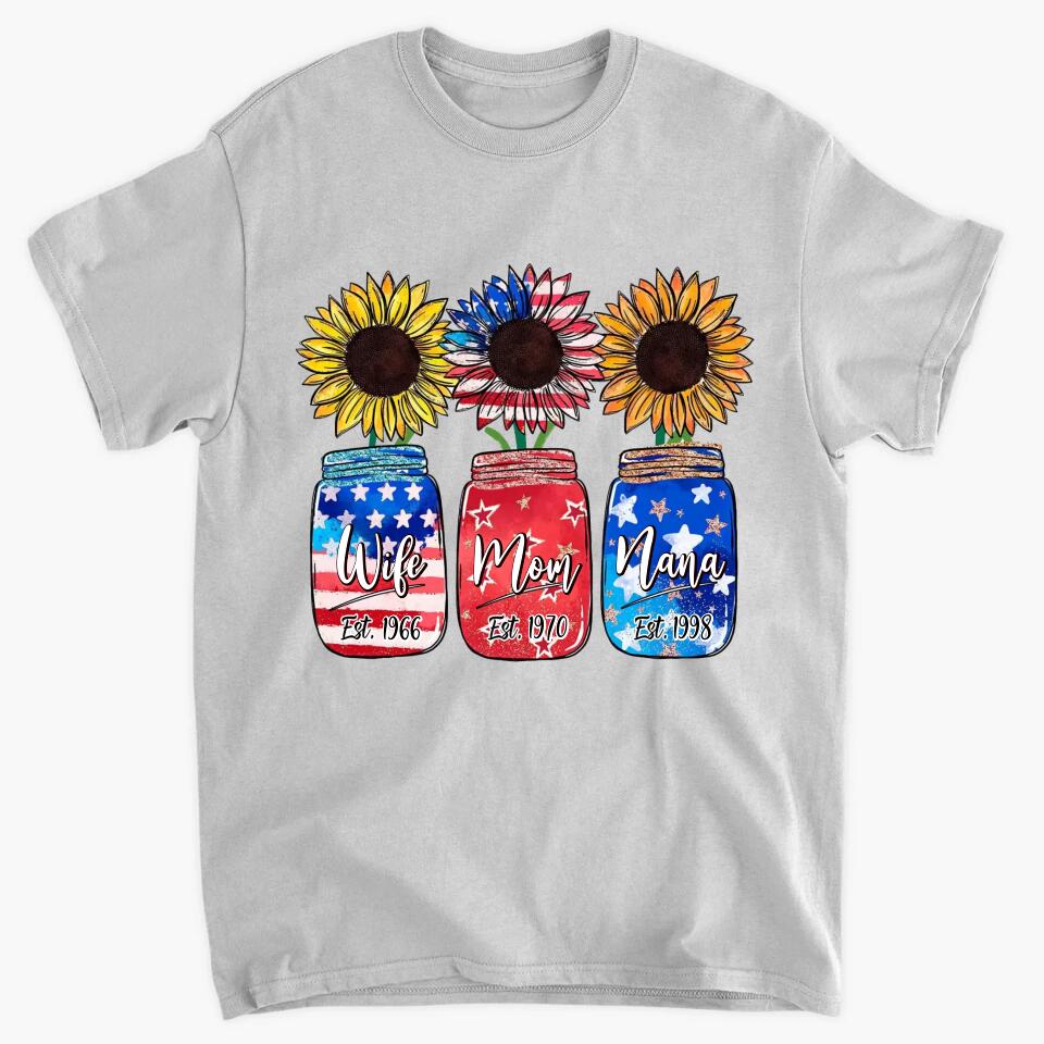 Personalized T-Shirt - Gift For Grandmas - Wife Mom Nana