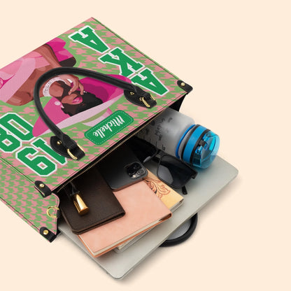 MOCK LE 1_20251122_LE_BLACK_AKA Soror Sister_ARND140_ADSG035_05