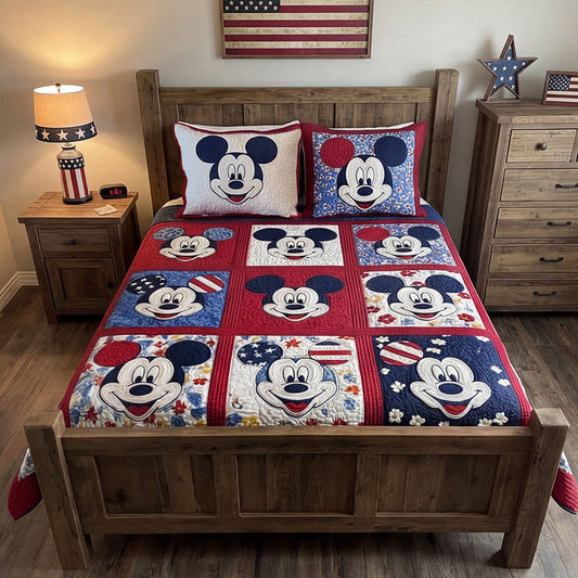 Americana Playhouse 3-Piece Quilted Bedding Set DMC0PT038