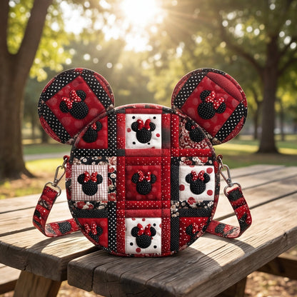 Classic Bow Charm Quilted Crossbody Bag DMC0NT148