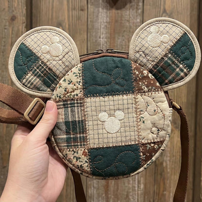 Easy Go Quilted Crossbody Bag DMC0DV031