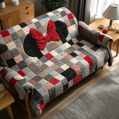 Heritage Motif Classics Quilted Sofa Cover DMC0PT004