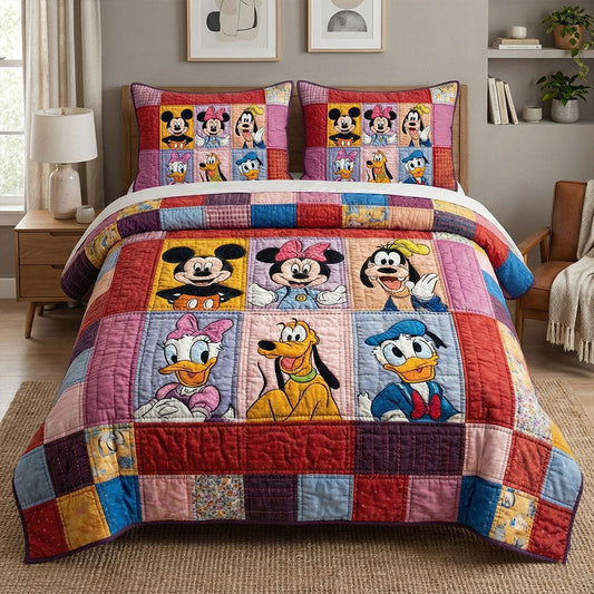 Joyful Castle Nights 3-Piece Quilted Bedding Set DMC0NT087