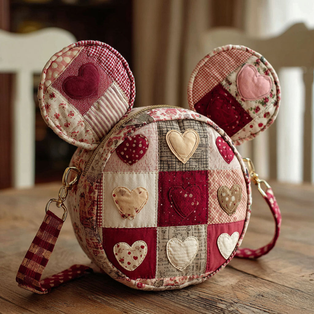 Lovely Pouch Quilted Crossbody Bag DMC0DK017