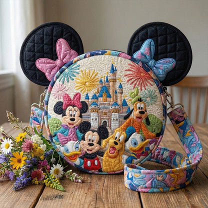 Magic Memories Quilted Crossbody Bag DMC0NT078