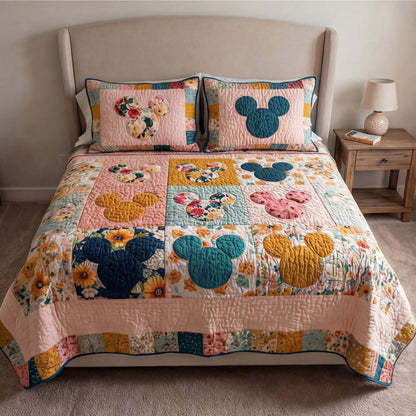 Soft Meadow 3-Piece Quilted Bedding Set DMC0NT171
