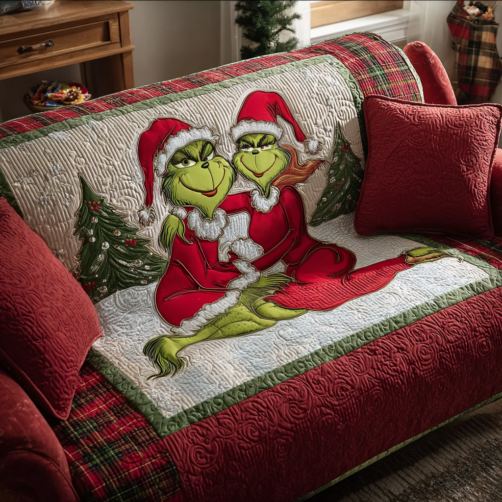 Tartan Temptation Quilted Sofa Cover NCU0HT134