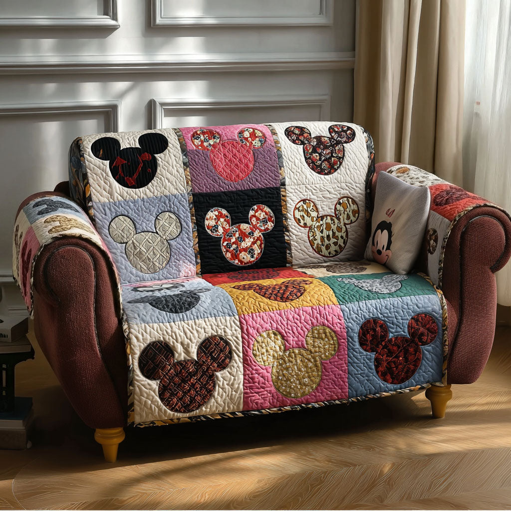 Vintage Icon Gallery Quilted Sofa Cover DMC0PT035